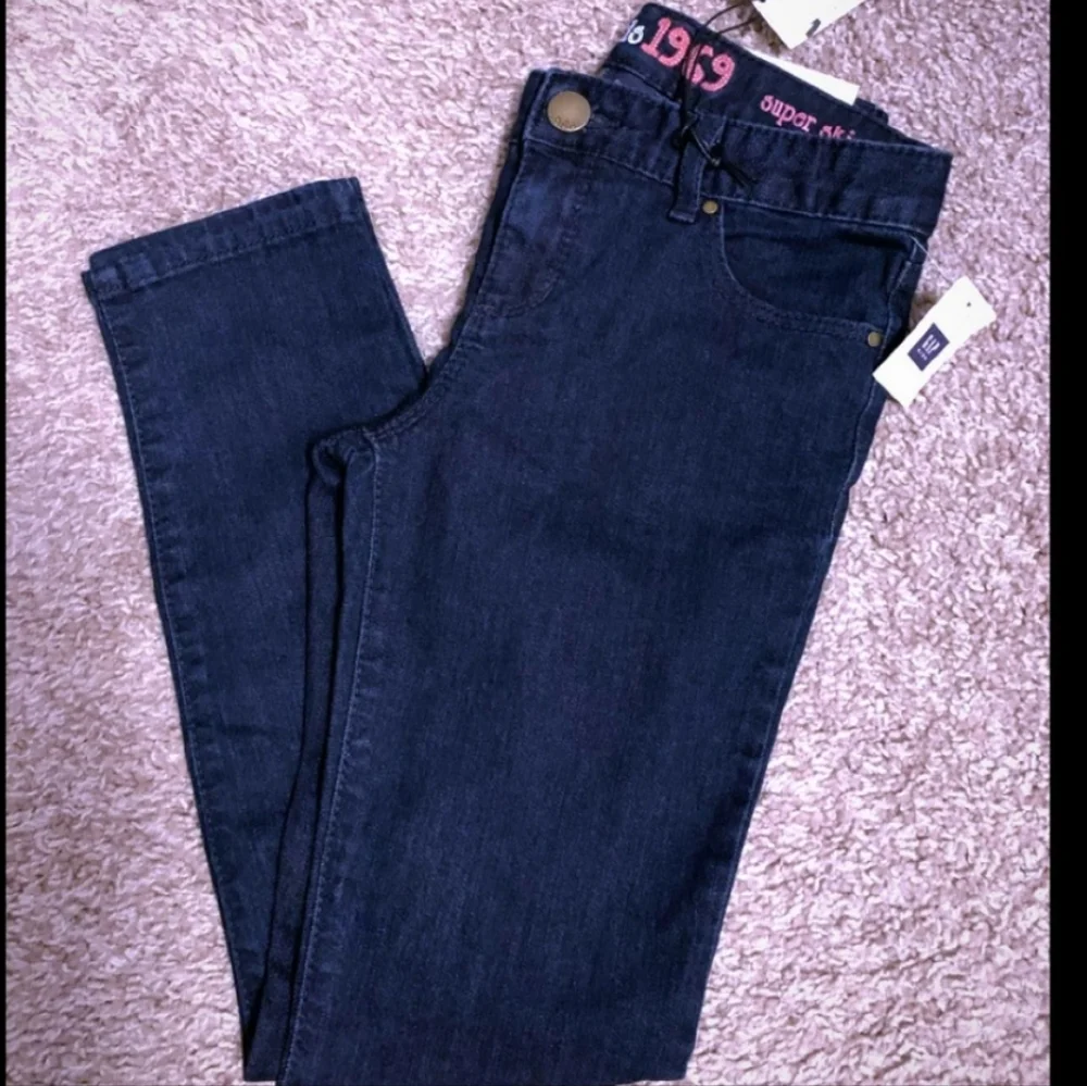 NWT Girls Gap Skinny Jeans